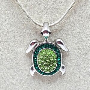 Sterling Silver 925 Green Rhinestone Detail Turtle Charm Pendant and Snake Chain